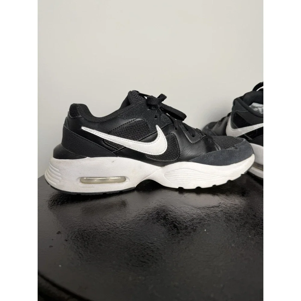 New Women's Size 11 Black‎ White Nike Air Max Fusion Running Shoes CJ1671 003